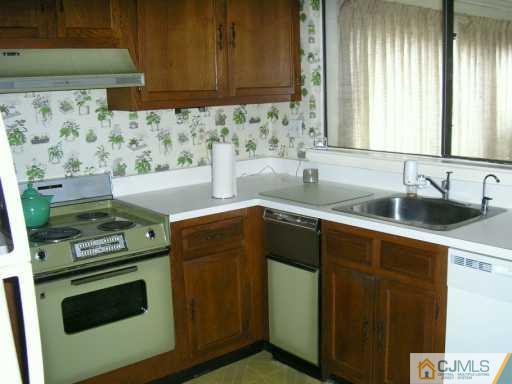 25 C Pitman Road Monroe Township, NJ 08831 - Photo 7 of 8 Gallery Image 7