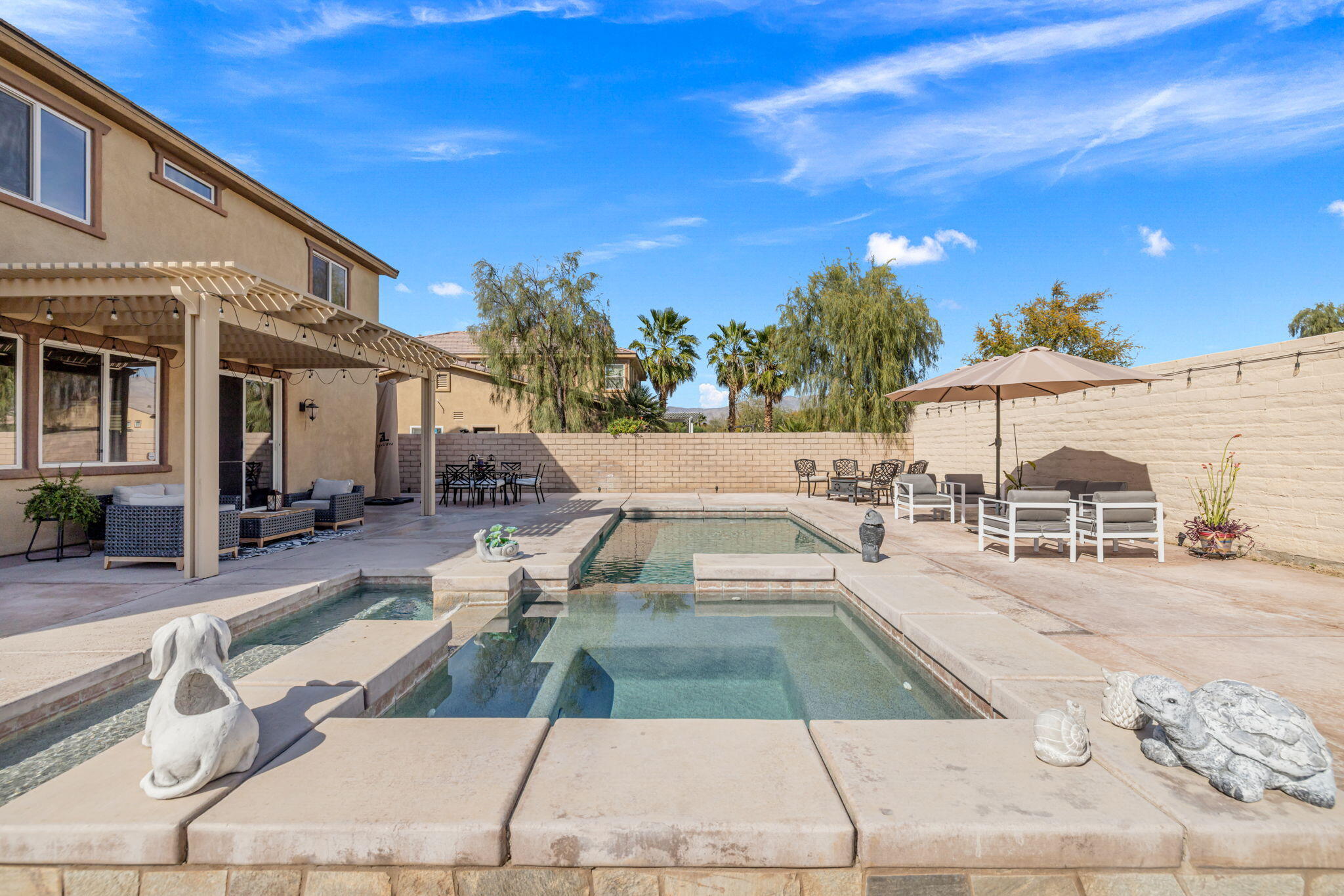 43934 Riunione Place Indio, CA 92203 - Photo 2 of 42 17-web-or-mls-_G4A2140