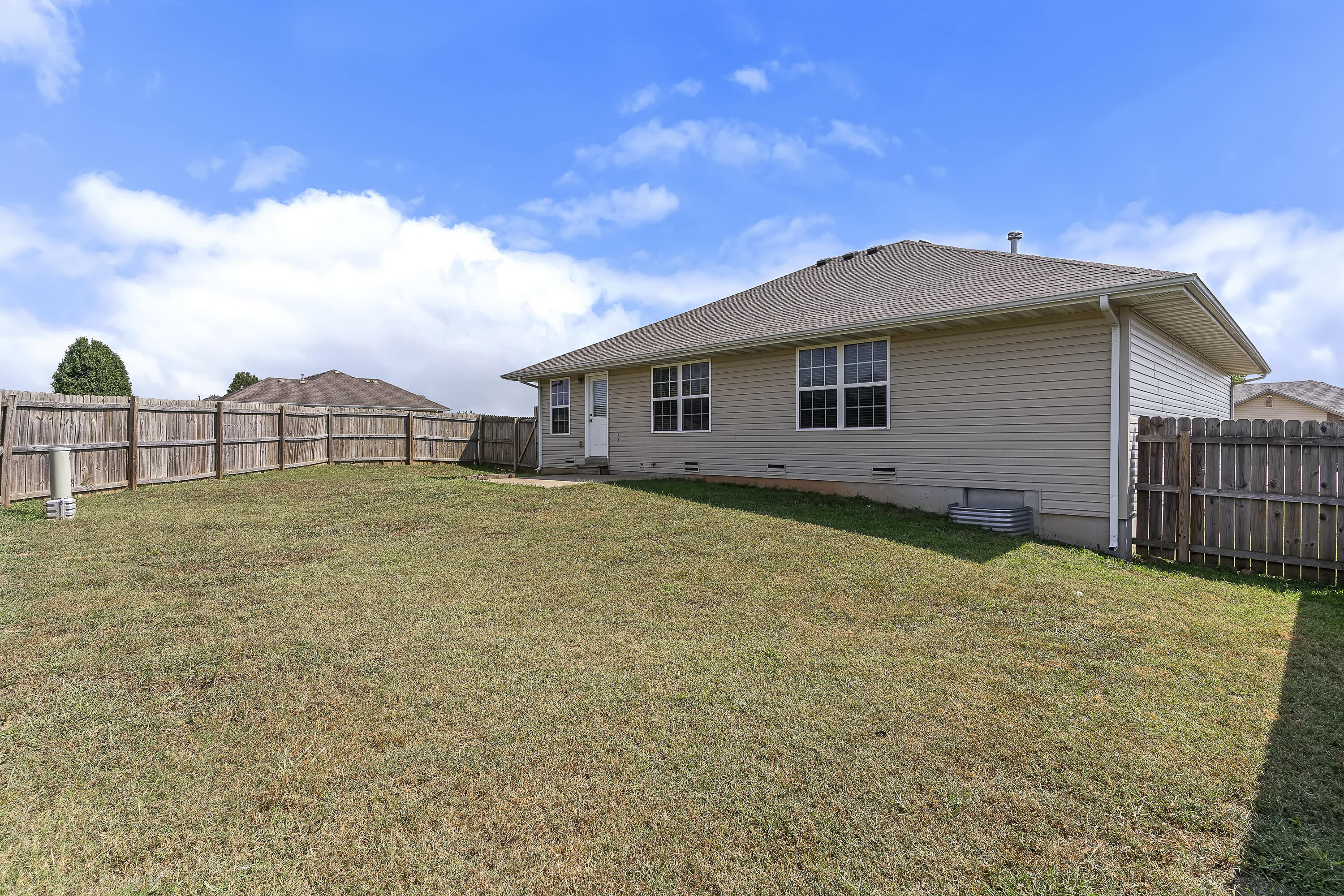 4427 West Nicholas Street Springfield, MO 65802 - Photo 32 of 33 4427 W Nicholes-32