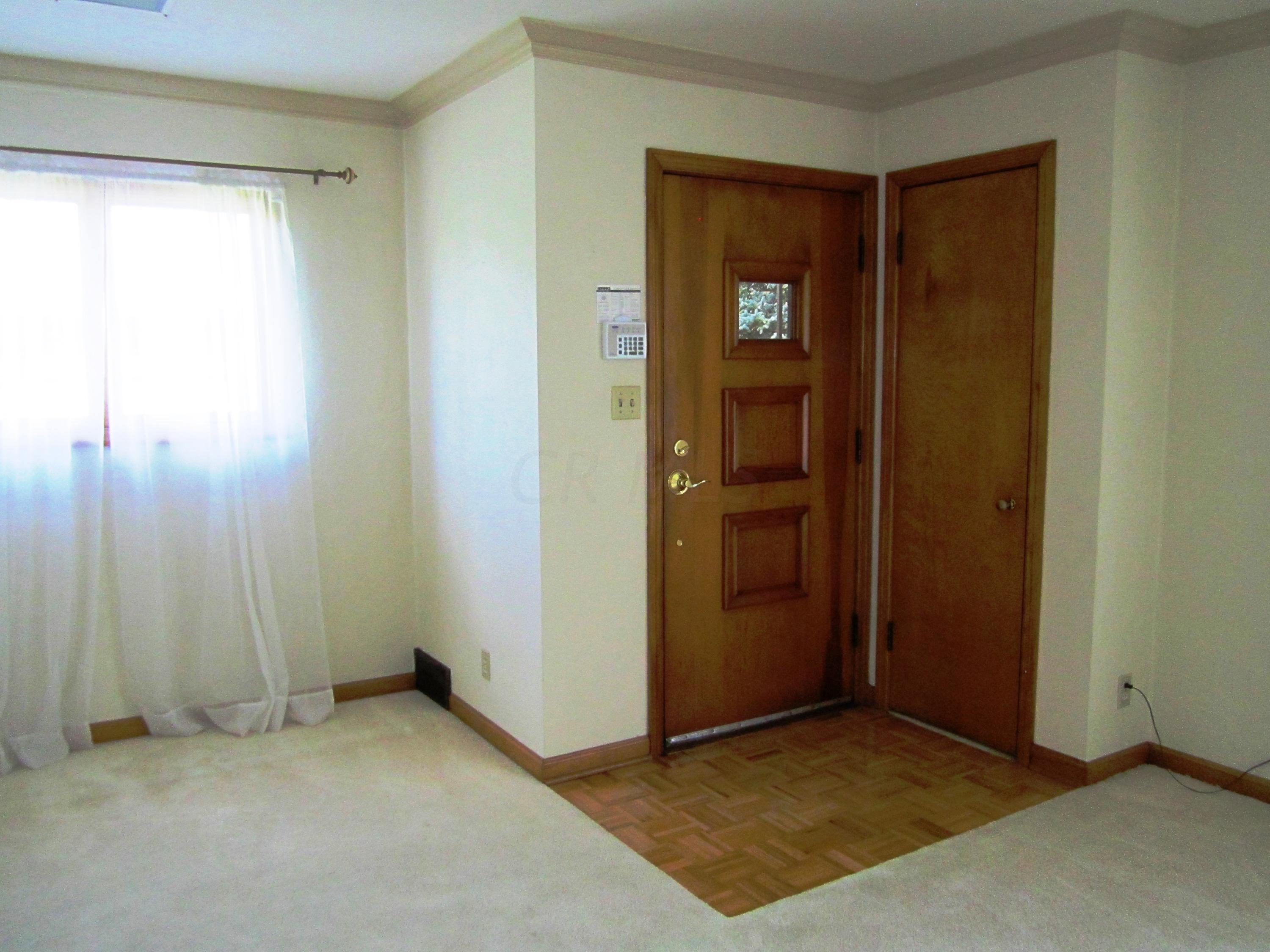299 South Kellner Road Columbus, OH 43209 - Photo 4 of 35 Gallery Image 4