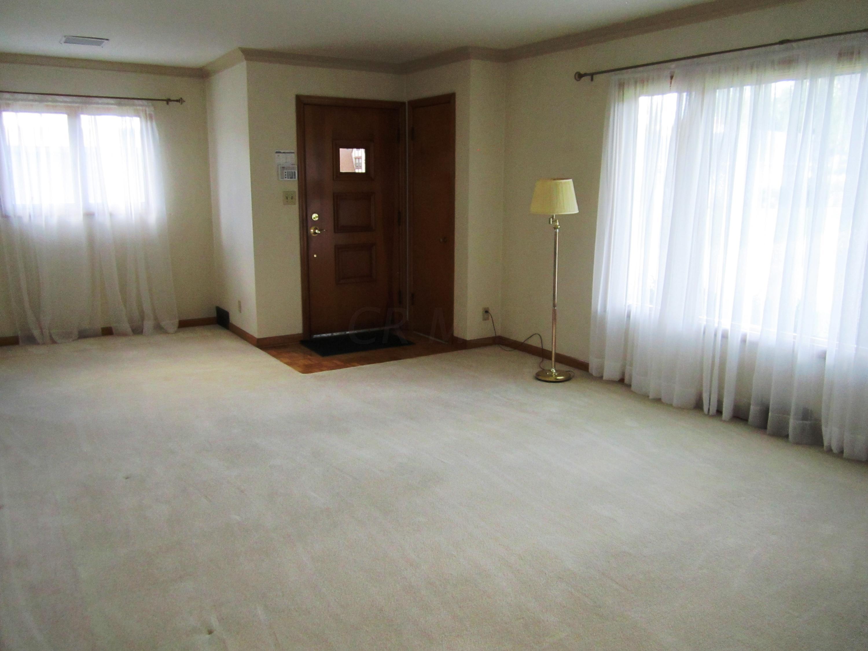 299 South Kellner Road Columbus, OH 43209 - Photo 5 of 35 Gallery Image 5
