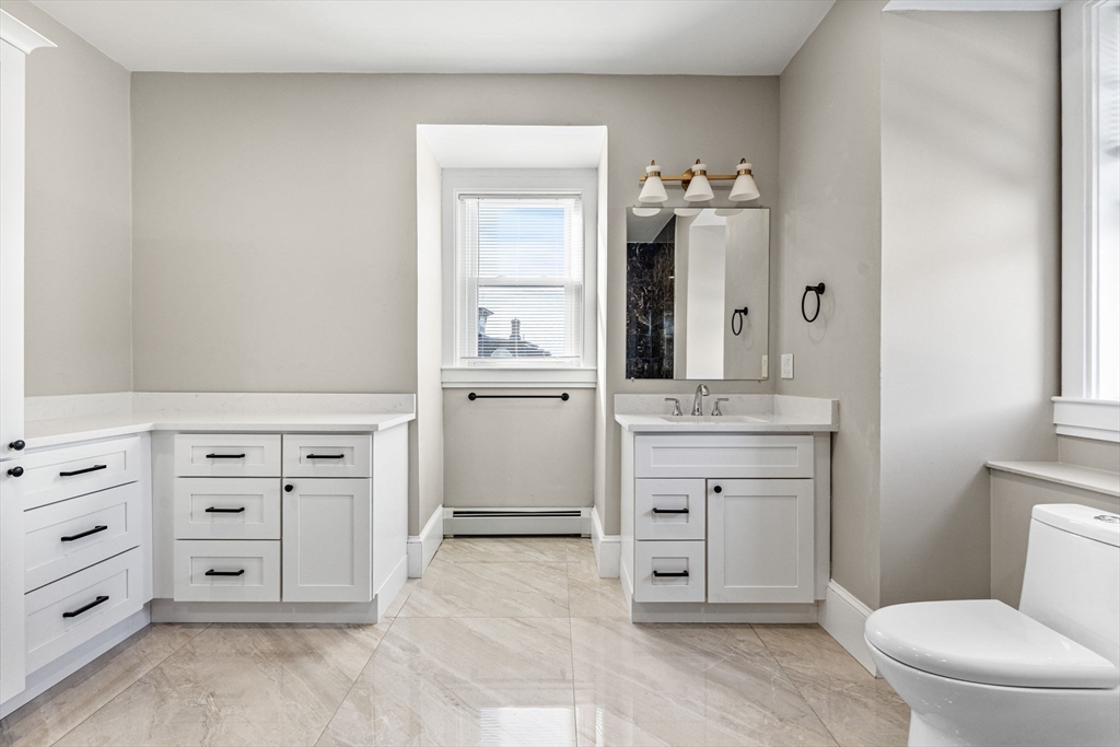 62 Chestnut Street, Unit 2 Saugus, MA 01906 - Photo 14 of 22