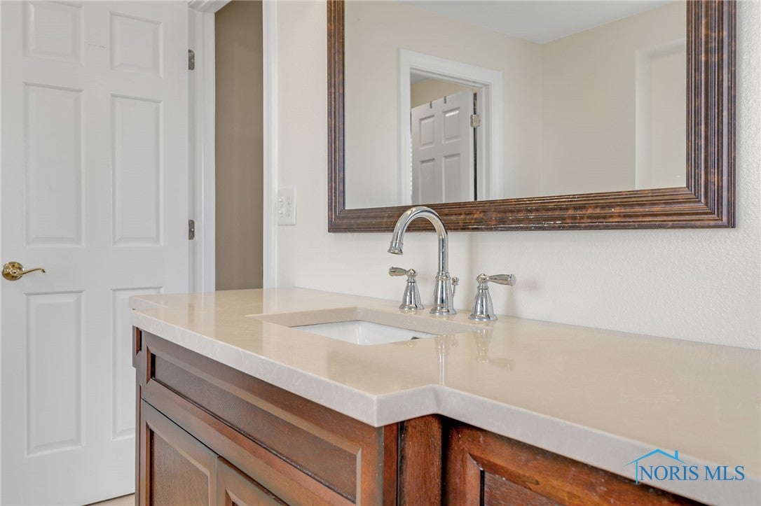 965 North Curtice Road Oregon, OH 43616 - Photo 13 of 50 Gallery Image 13