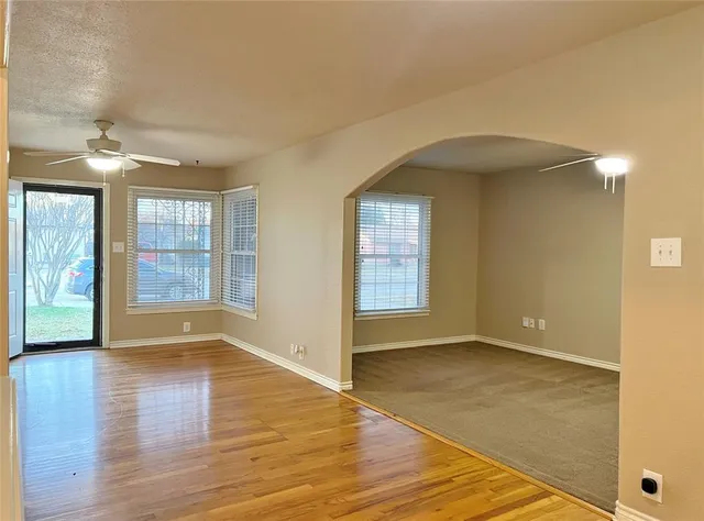 $1,795 | 106 Monticello Drive, Waxahachie, TX 75165