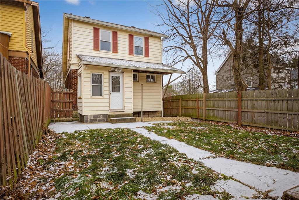 611 Montview Street Pittsburgh, PA 15214 - Photo 32 of 39 a house view with a yard