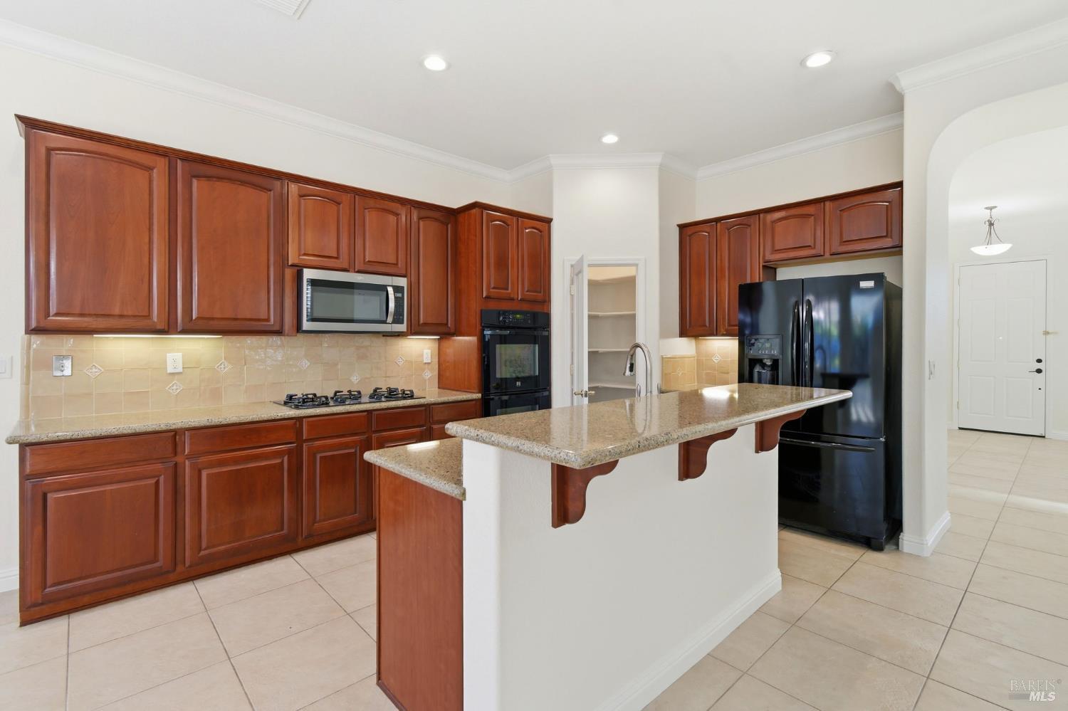 448 Three Rivers Court Vacaville, CA 95688 - Photo 14 of 44