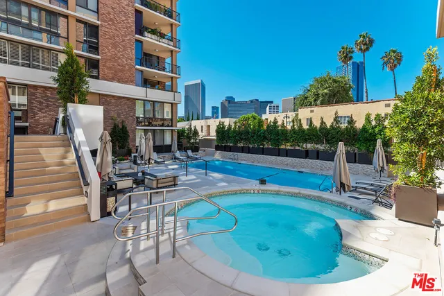 $2,150,000 | 211 South Spalding Drive, Unit 109S, Beverly Hills, CA 90212