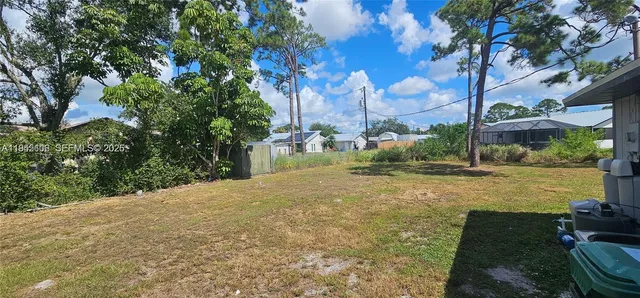 $2,300 | 6502 Kenwood Road, Fort Pierce, FL 34951