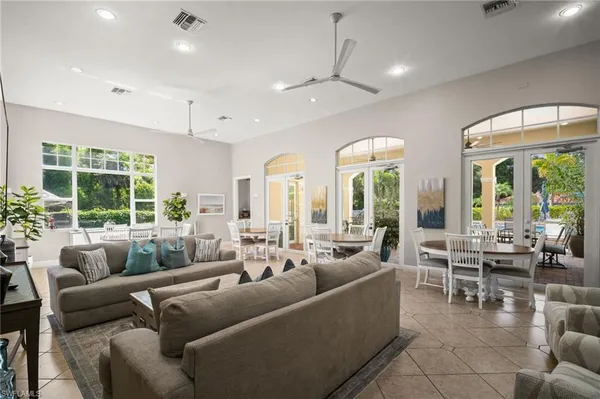 $2,150 | 4450 Botanical Pl Circle, Unit 6, Naples, FL 34112