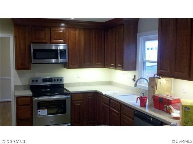 10220 Falconbridge Drive Henrico, VA 23238 - Photo 4 of 9 Kitchen