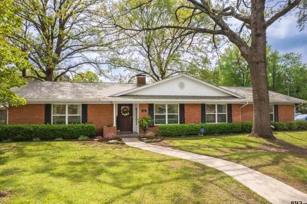 $329,000 | 11 Lambeth Circle, Texarkana, TX 75503