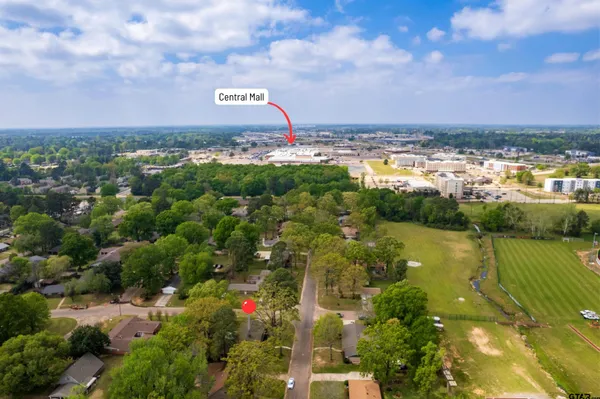 $329,000 | 11 Lambeth Circle, Texarkana, TX 75503