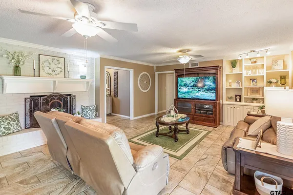 $329,000 | 11 Lambeth Circle, Texarkana, TX 75503