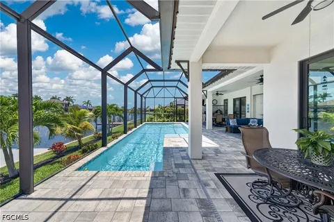 $1,250,000 | 2803 Southwest 25th Terrace, Cape Coral, FL 33914