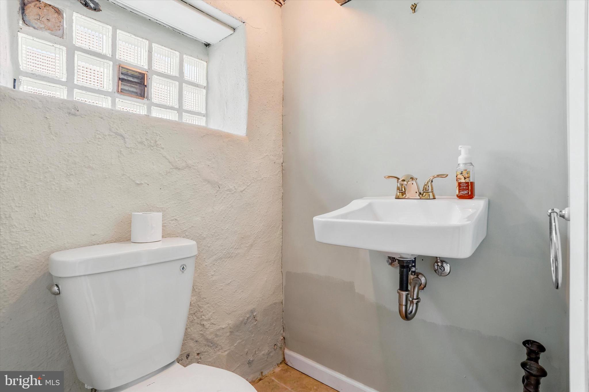 9968 Woodfern Road Philadelphia, PA 19115 - Photo 23 of 25 Basement Bathroom