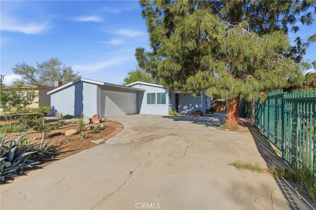 38893 Juniper Tree Road Palmdale, CA 93551 - Photo 11 of 41