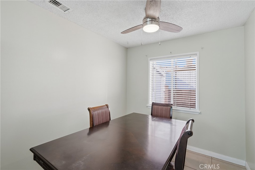 38893 Juniper Tree Road Palmdale, CA 93551 - Photo 19 of 41