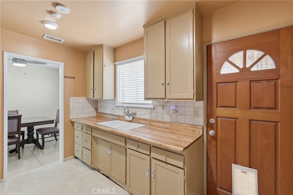 38893 Juniper Tree Road Palmdale, CA 93551 - Photo 20 of 41