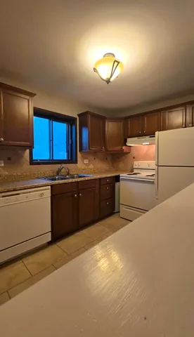 $1,325 | 1832 Goodwin Drive, Unit 1A, Palatine, IL 60074