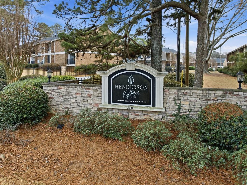 3301 Henderson Mill Road, Unit U1 Atlanta, GA 30341 - Photo 2 of 33
