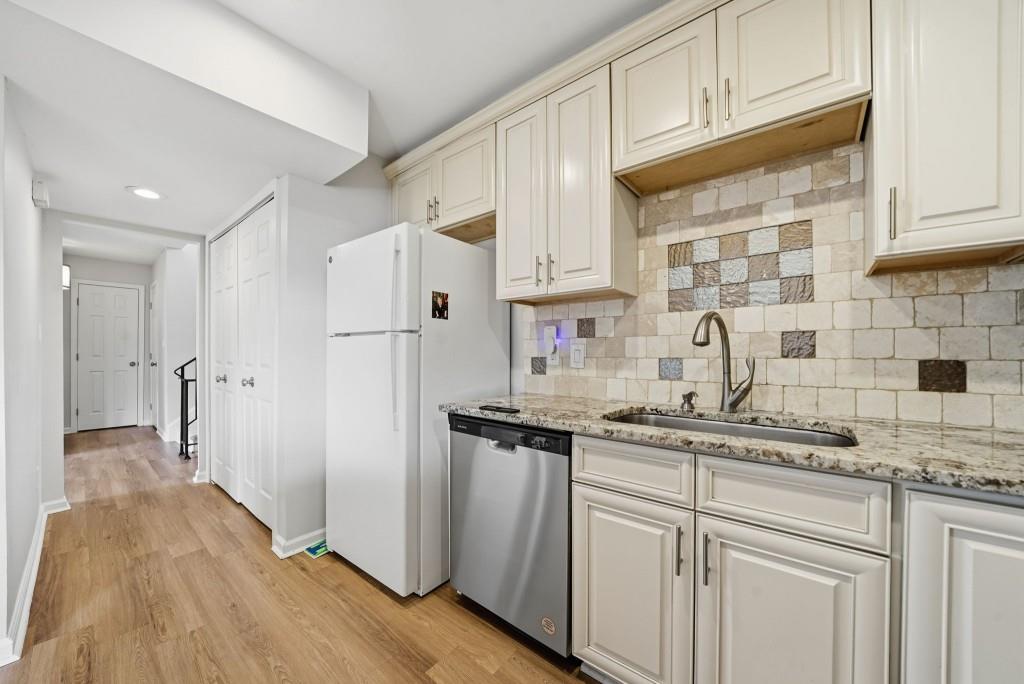 3301 Henderson Mill Road, Unit U1 Atlanta, GA 30341 - Photo 4 of 33