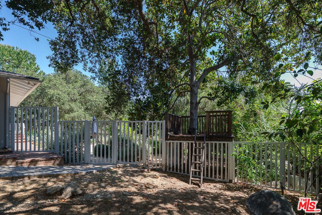 1955 Windover Road Pasadena, CA 91107 - Photo 54 of 62