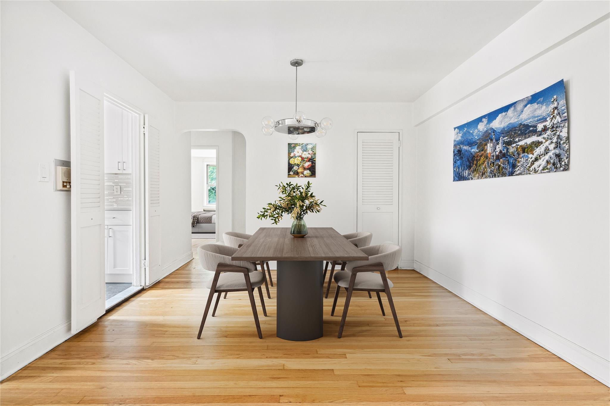 72-81 113th Street, Unit 3V Queens, NY 11375 - Photo 3 of 13 Virtual Staging