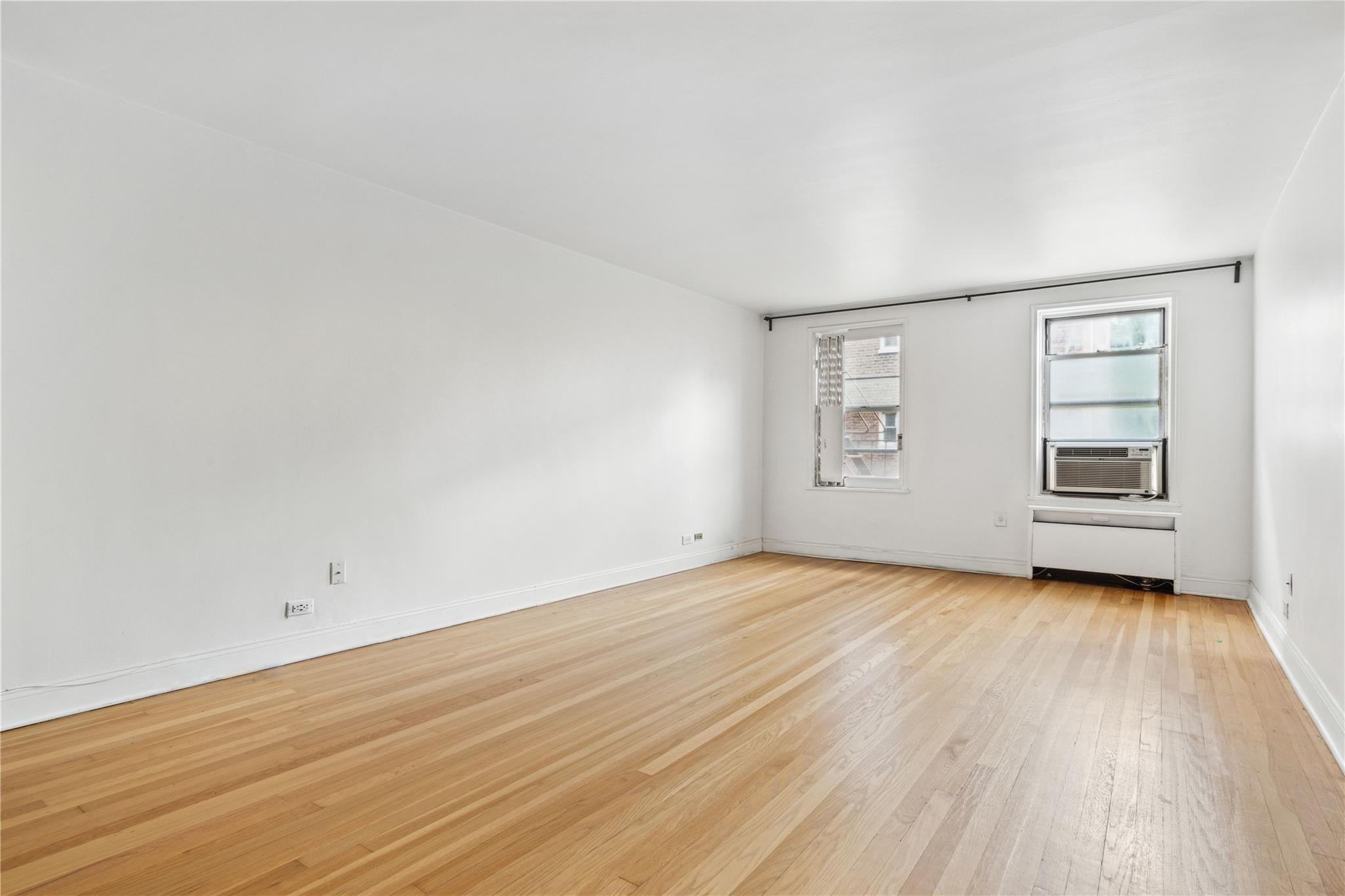 72-81 113th Street, Unit 3V Queens, NY 11375 - Photo 5 of 13