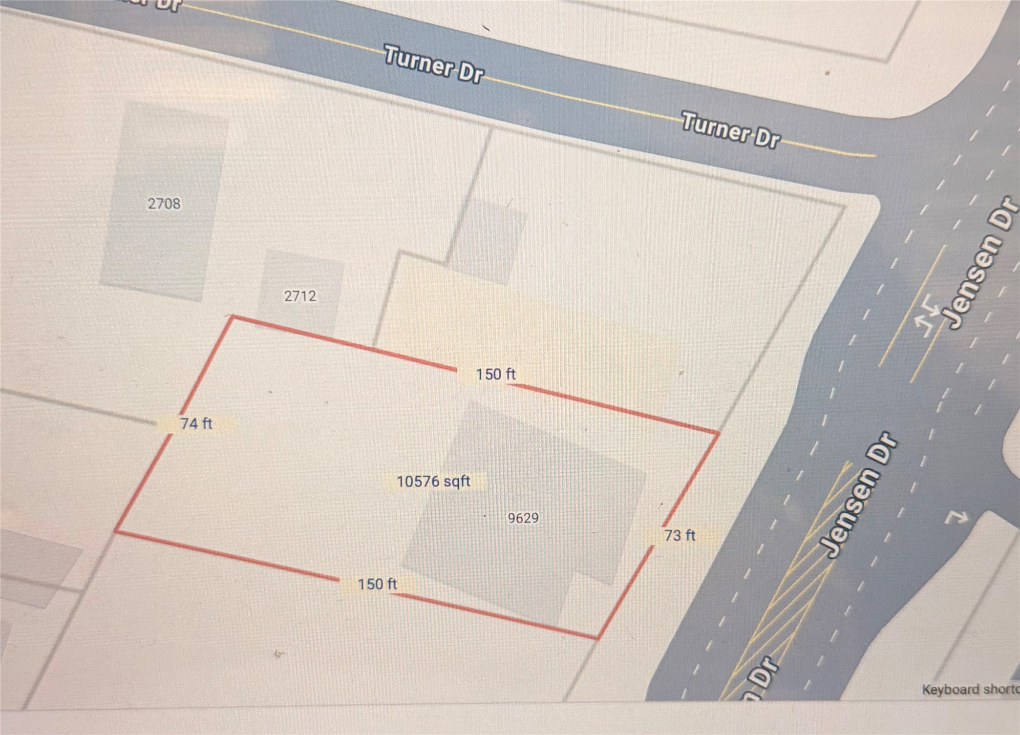 9629 Jensen Drive Houston, TX 77093 - Photo 7 of 7 a view of a closet