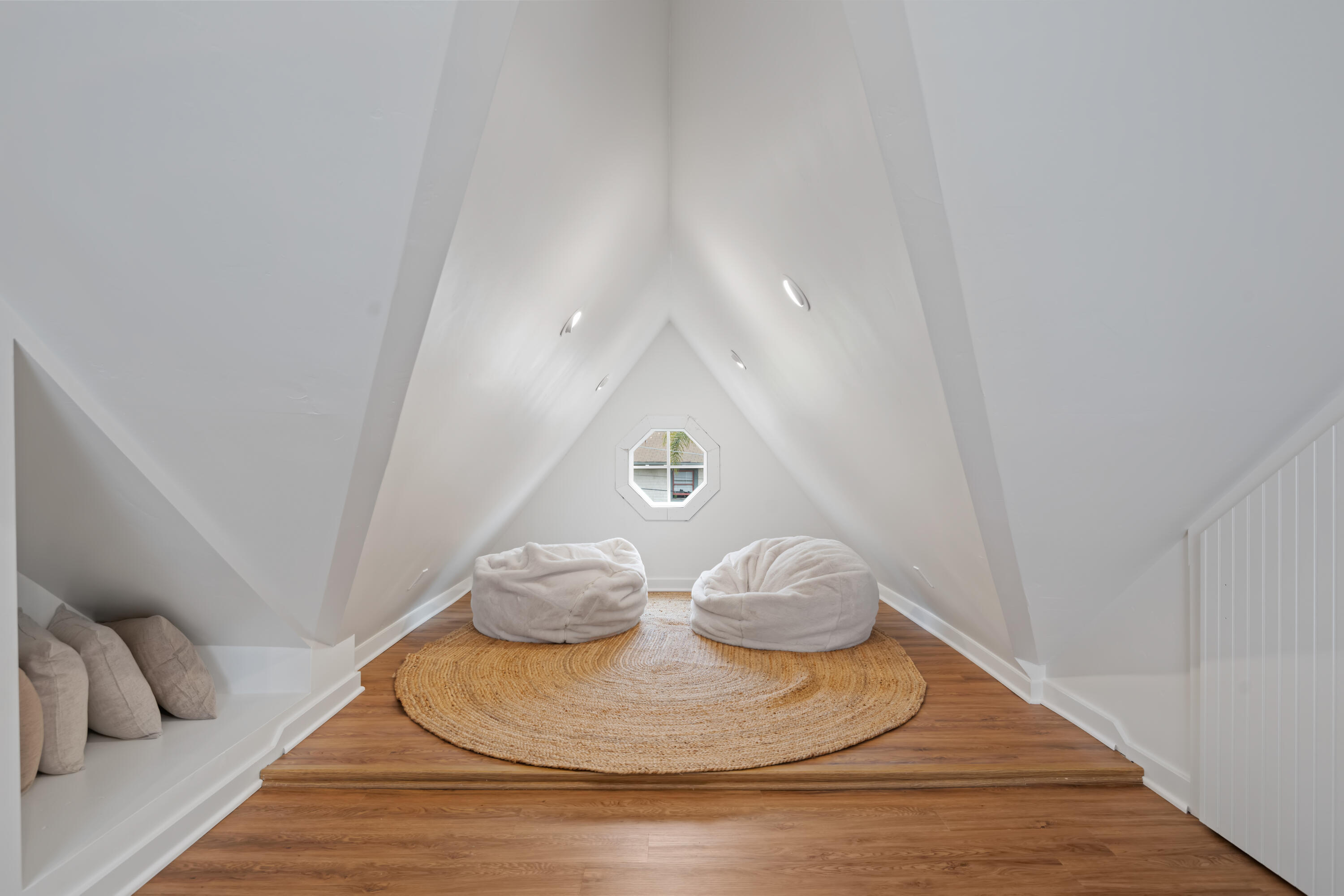 1833 Santa Barbara Street Santa Barbara, CA 93101 - Photo 28 of 34 a close view of tap