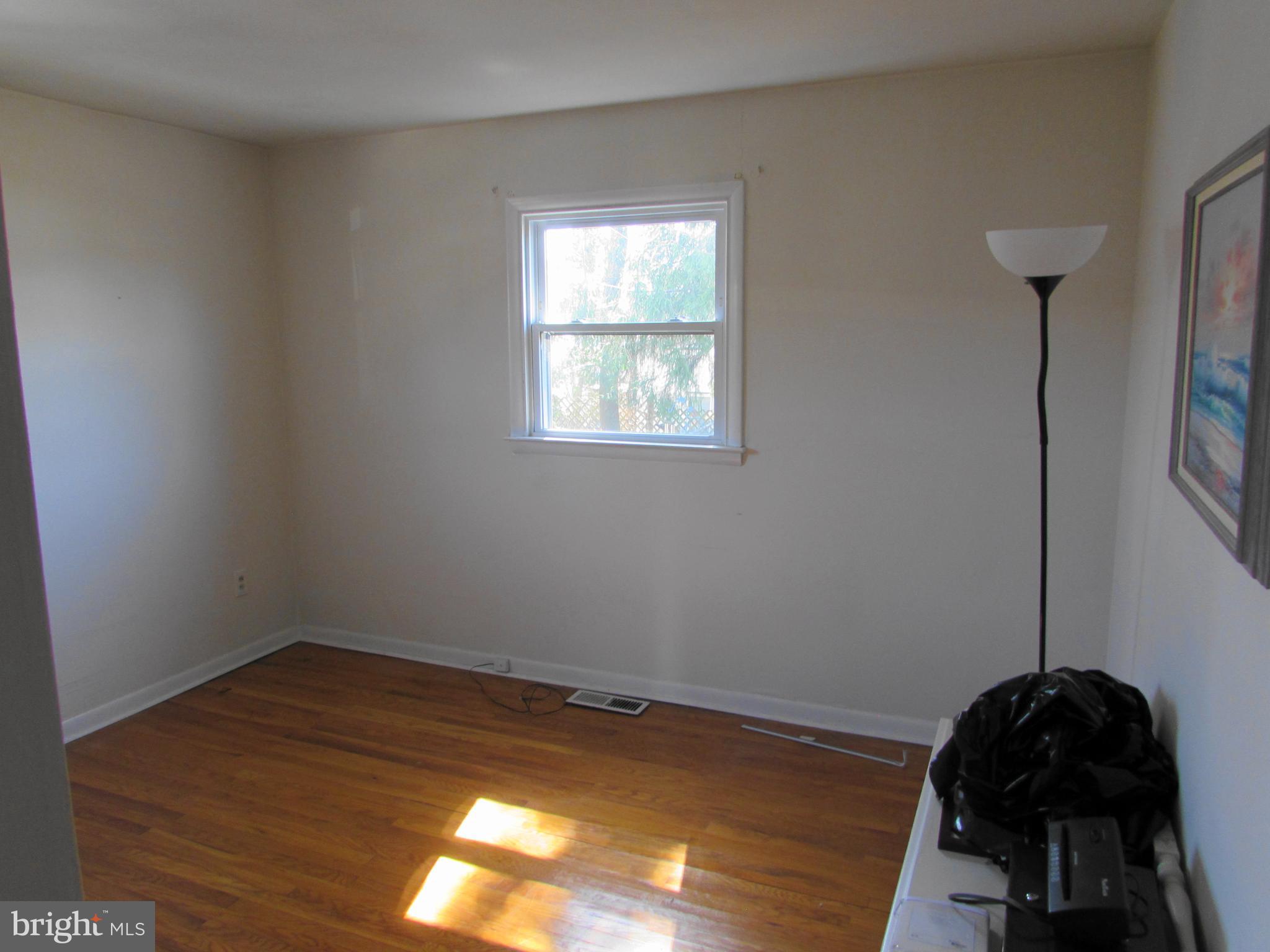 1048 Surrey Road Philadelphia, PA 19115 - Photo 12 of 20