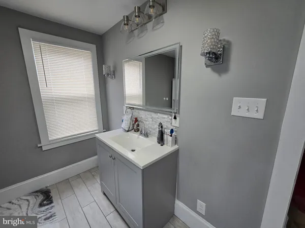 $3,000 | 530 Walnut Avenue, Laurel Springs, NJ 08021