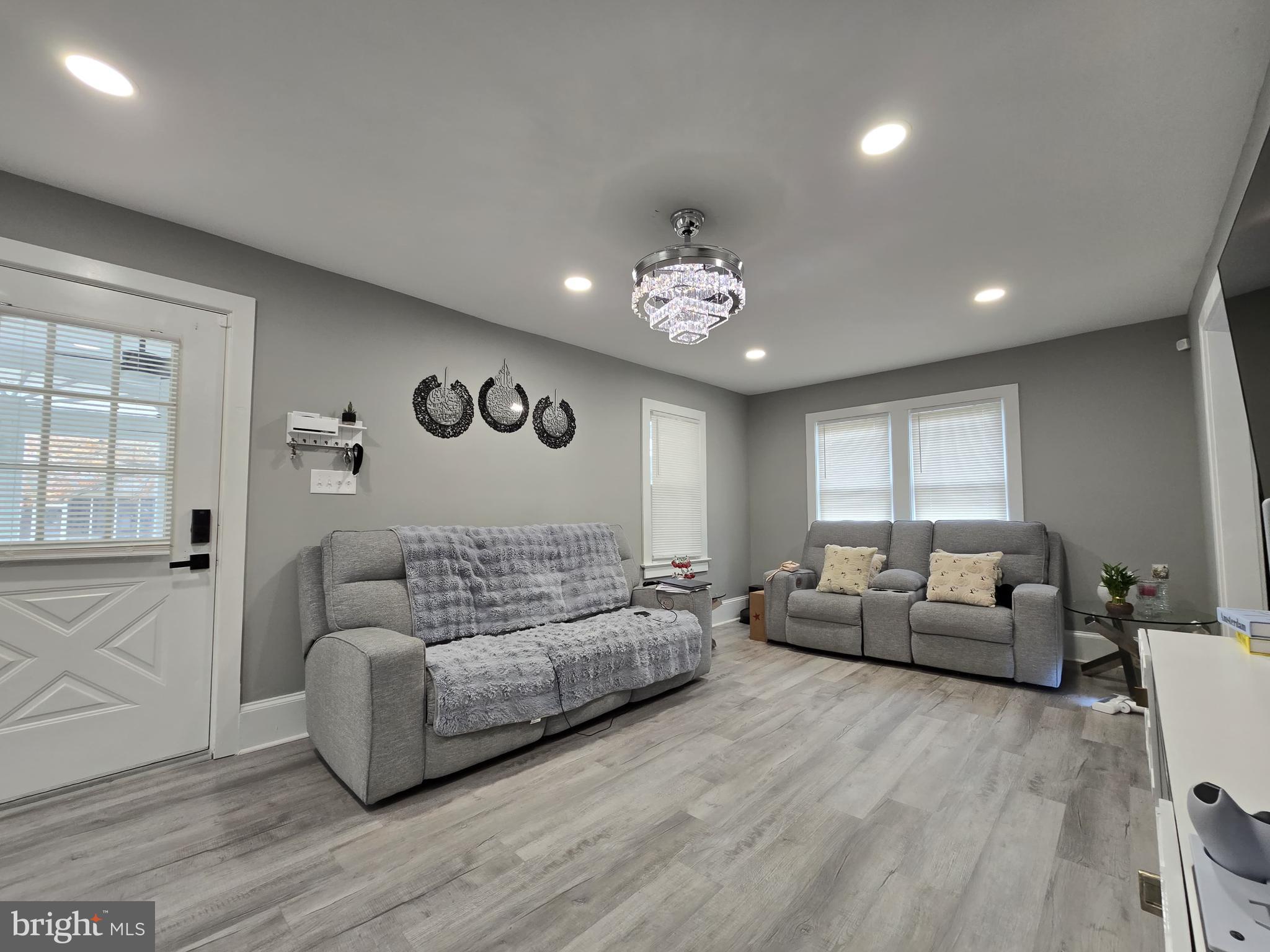 530 Walnut Avenue Laurel Springs, NJ 08021 - Photo 5 of 24