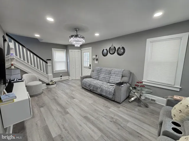 $3,200 | 530 Walnut Avenue, Laurel Springs, NJ 08021