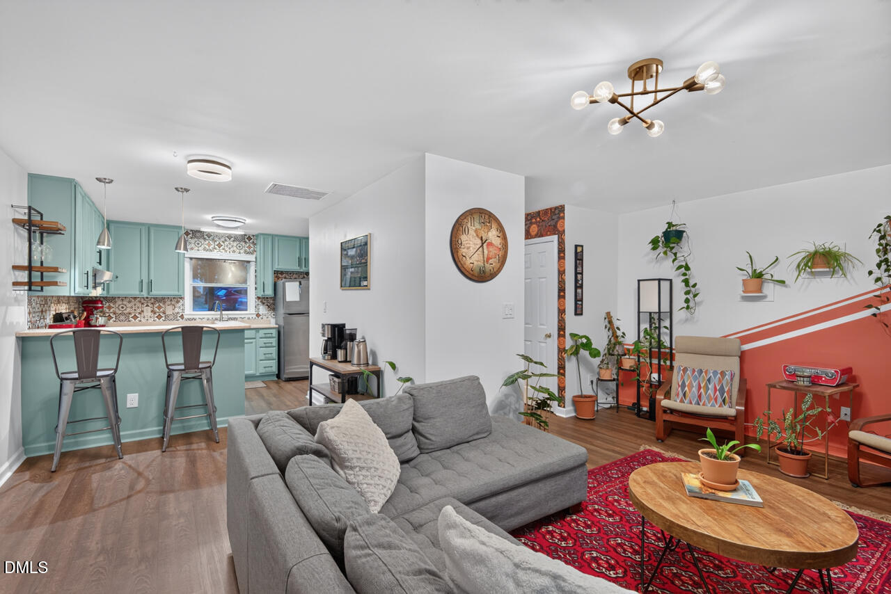 136 Long Shadow Place Durham, NC 27713 - Photo 7 of 34