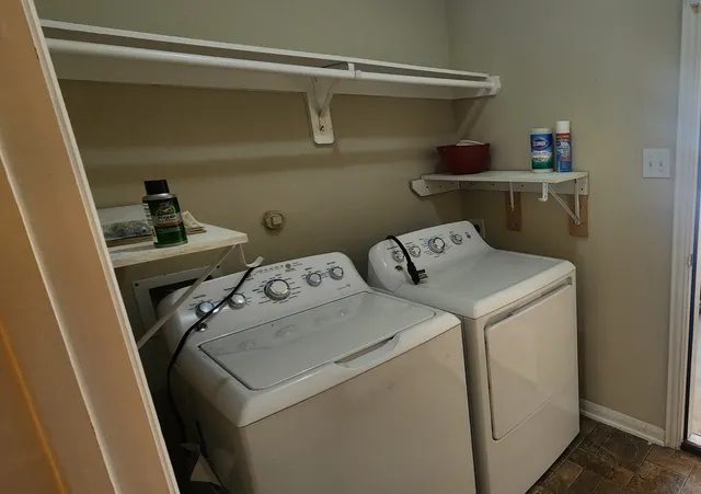 $2,250 | 11211 Riata Canyon Drive, Cypress, TX 77433