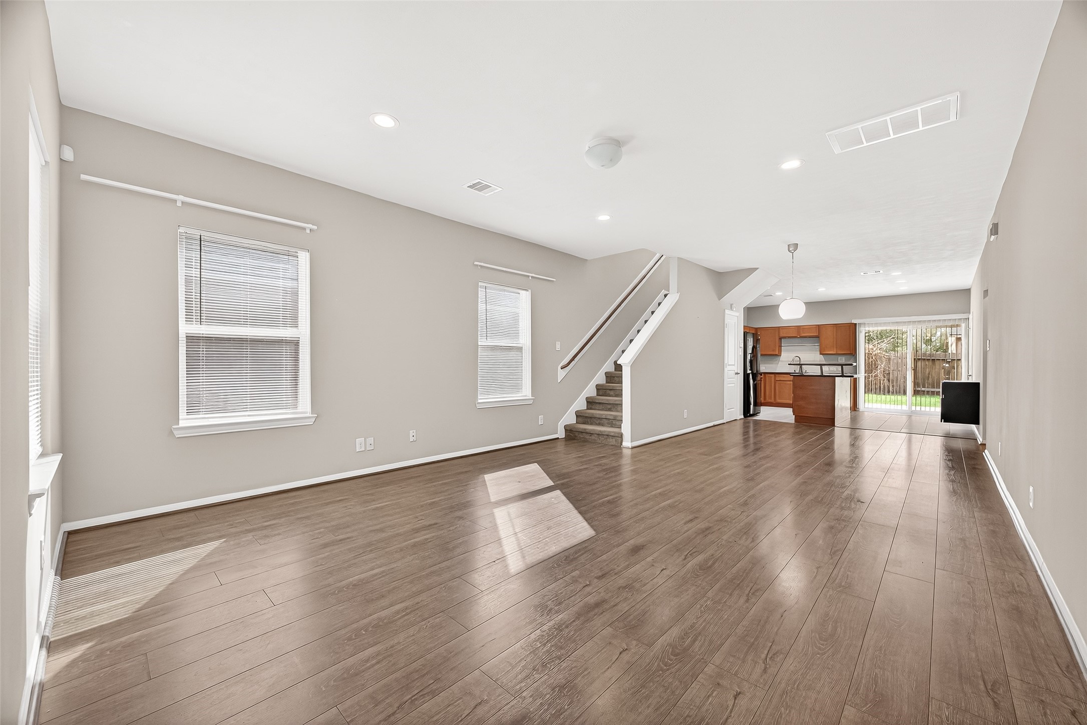 11211 Riata Canyon Drive Cypress, TX 77433 - Photo 4 of 33