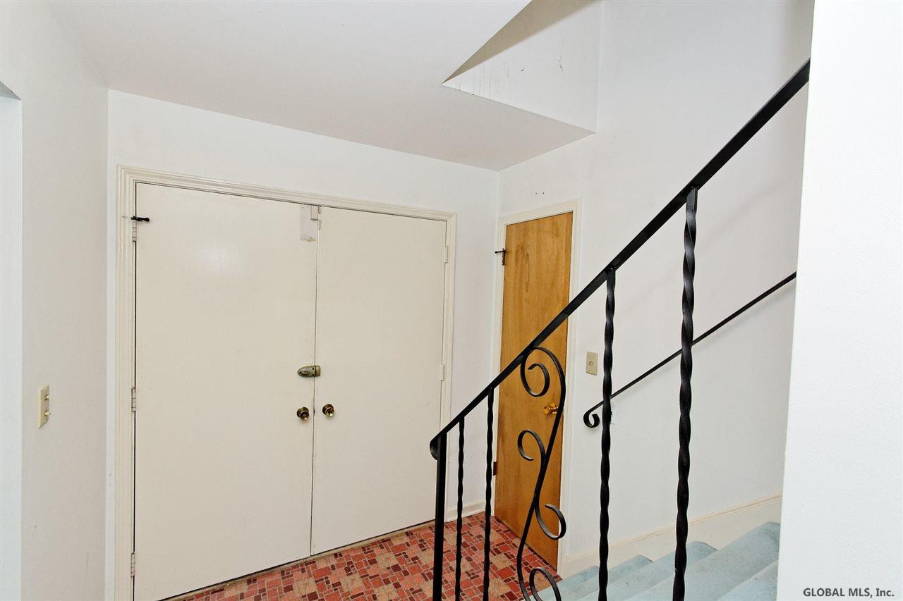 20 Witte Road Albany, NY 12203 - Photo 8 of 25 Photo 8