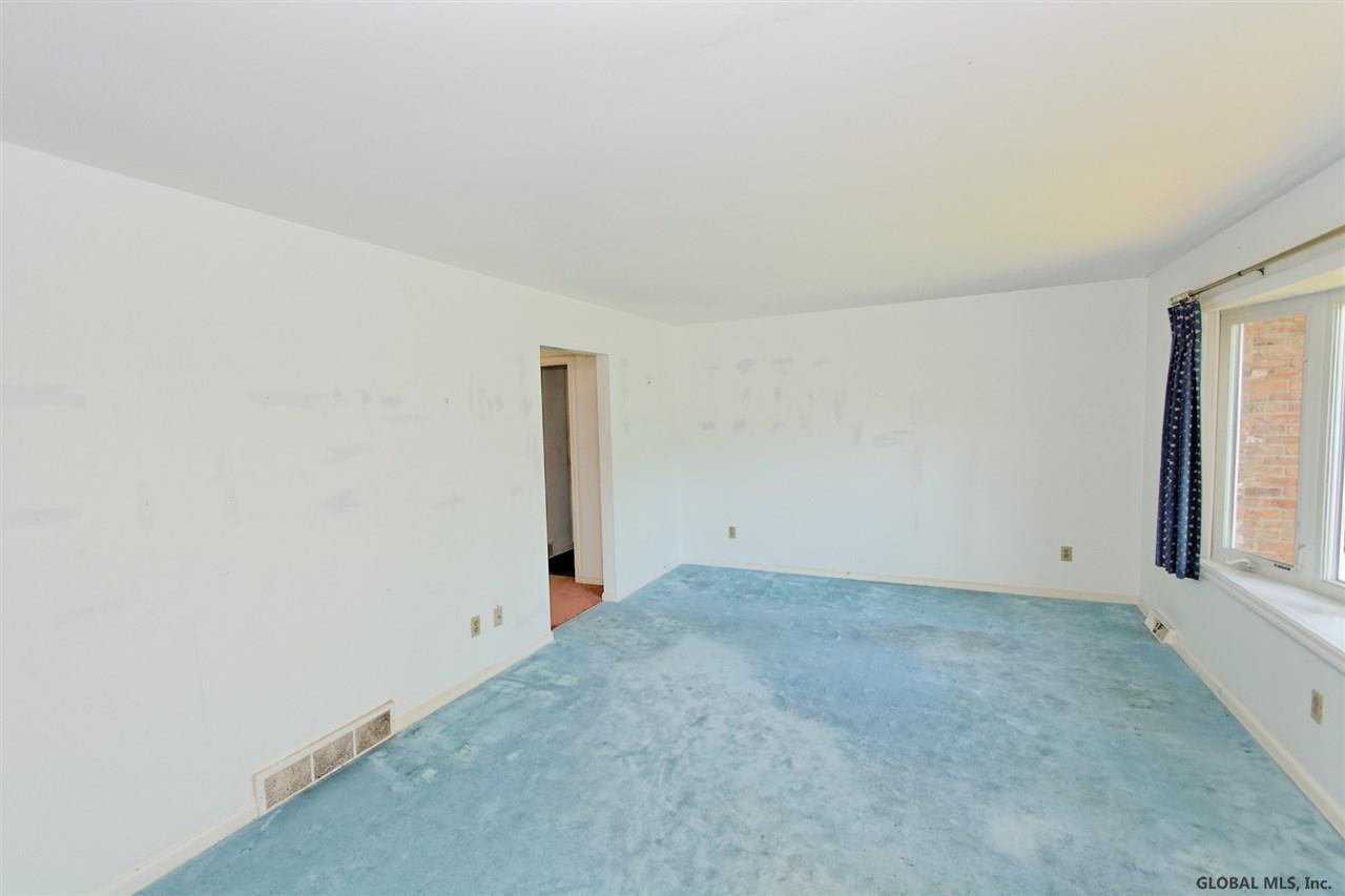 20 Witte Road Albany, NY 12203 - Photo 9 of 25 Photo 9