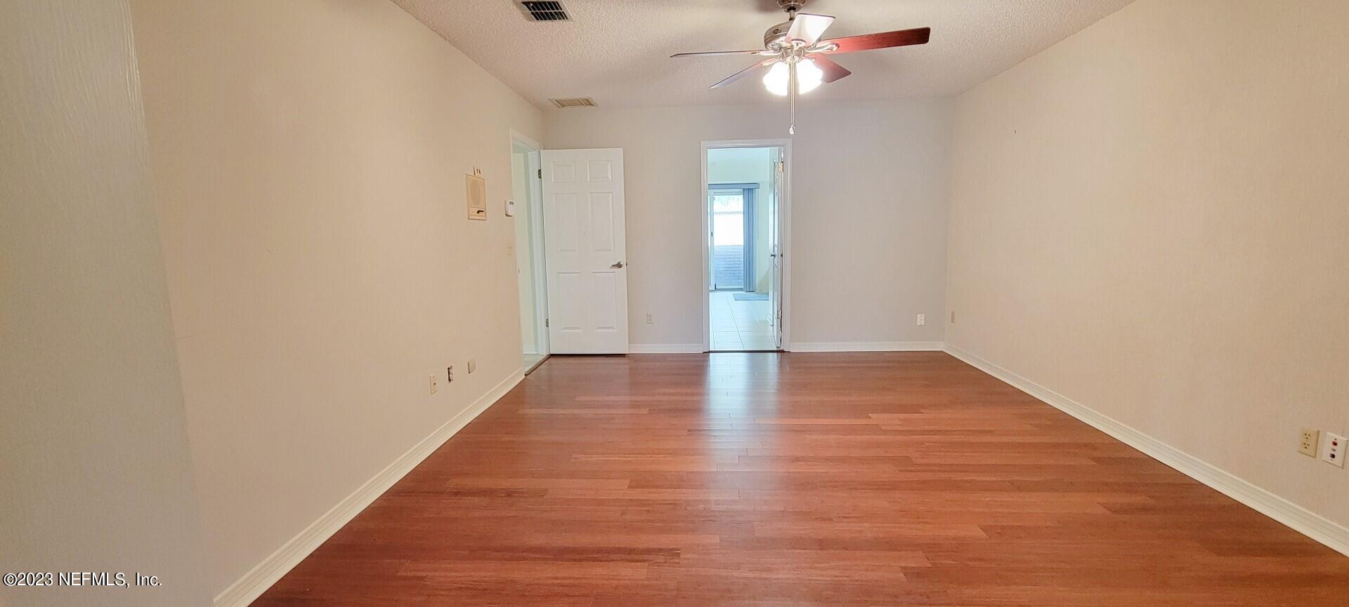 4251 Monument Road, Unit 401 Jacksonville, FL 32225 - Photo 19 of 33 MasterBed1