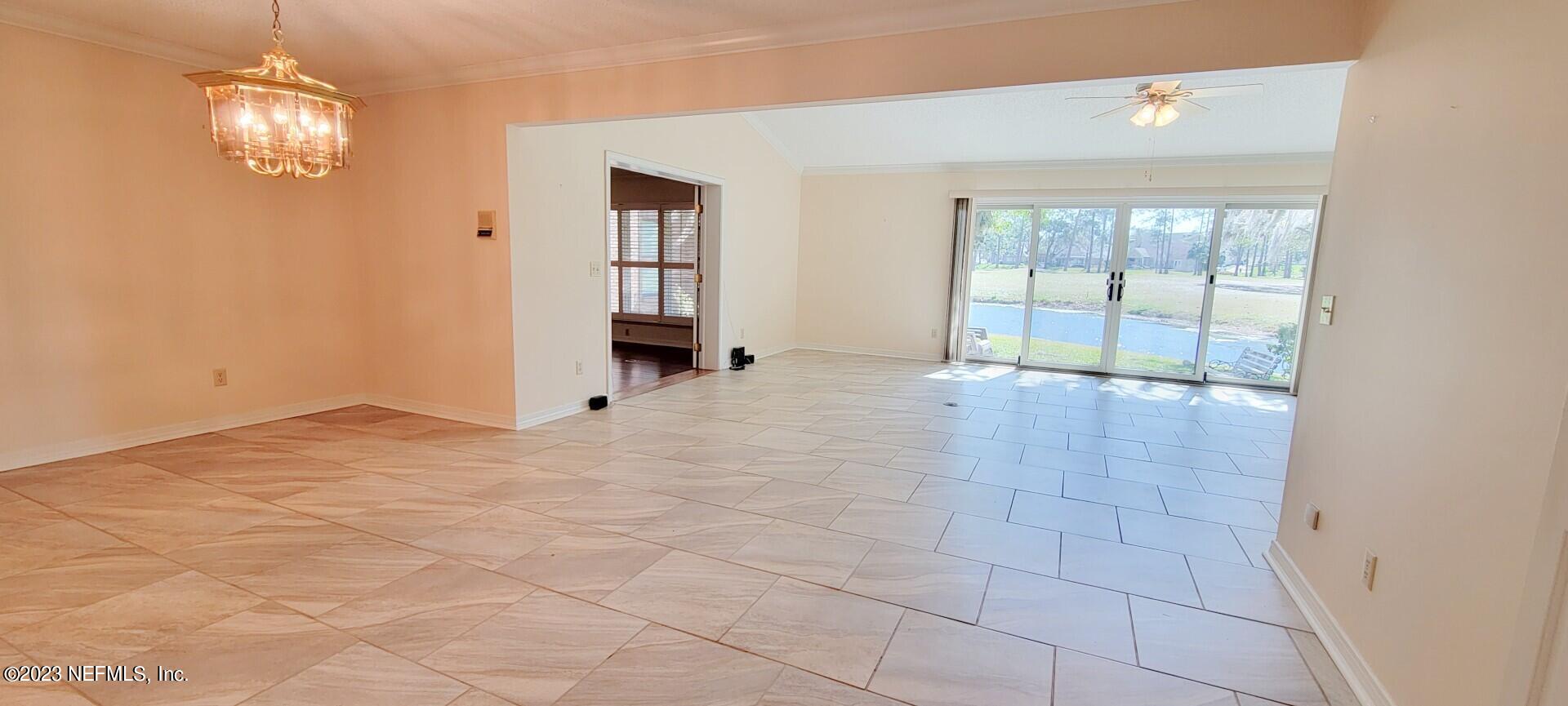 4251 Monument Road, Unit 401 Jacksonville, FL 32225 - Photo 6 of 33 Dining Family Room
