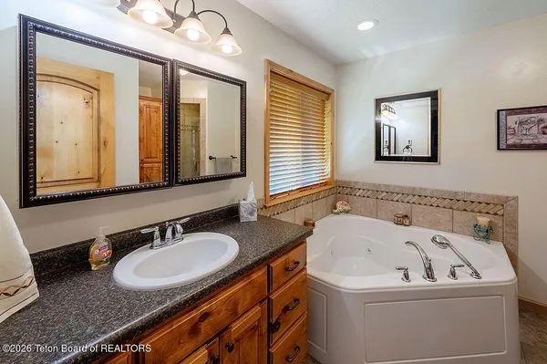 $589,000 | 345 Country Club Way, Thayne, WY 83127