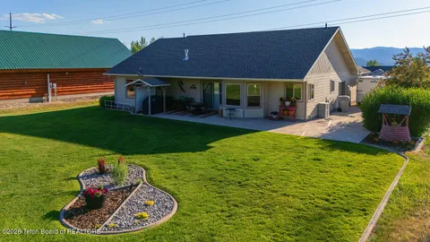 $589,000 | 345 Country Club Way, Thayne, WY 83127