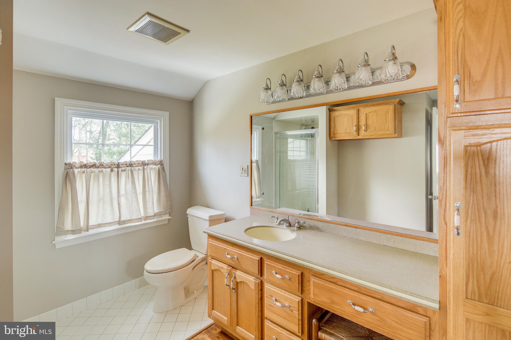 1207 Forge Road Cherry Hill, NJ 08034 - Photo 18 of 29 Master bath