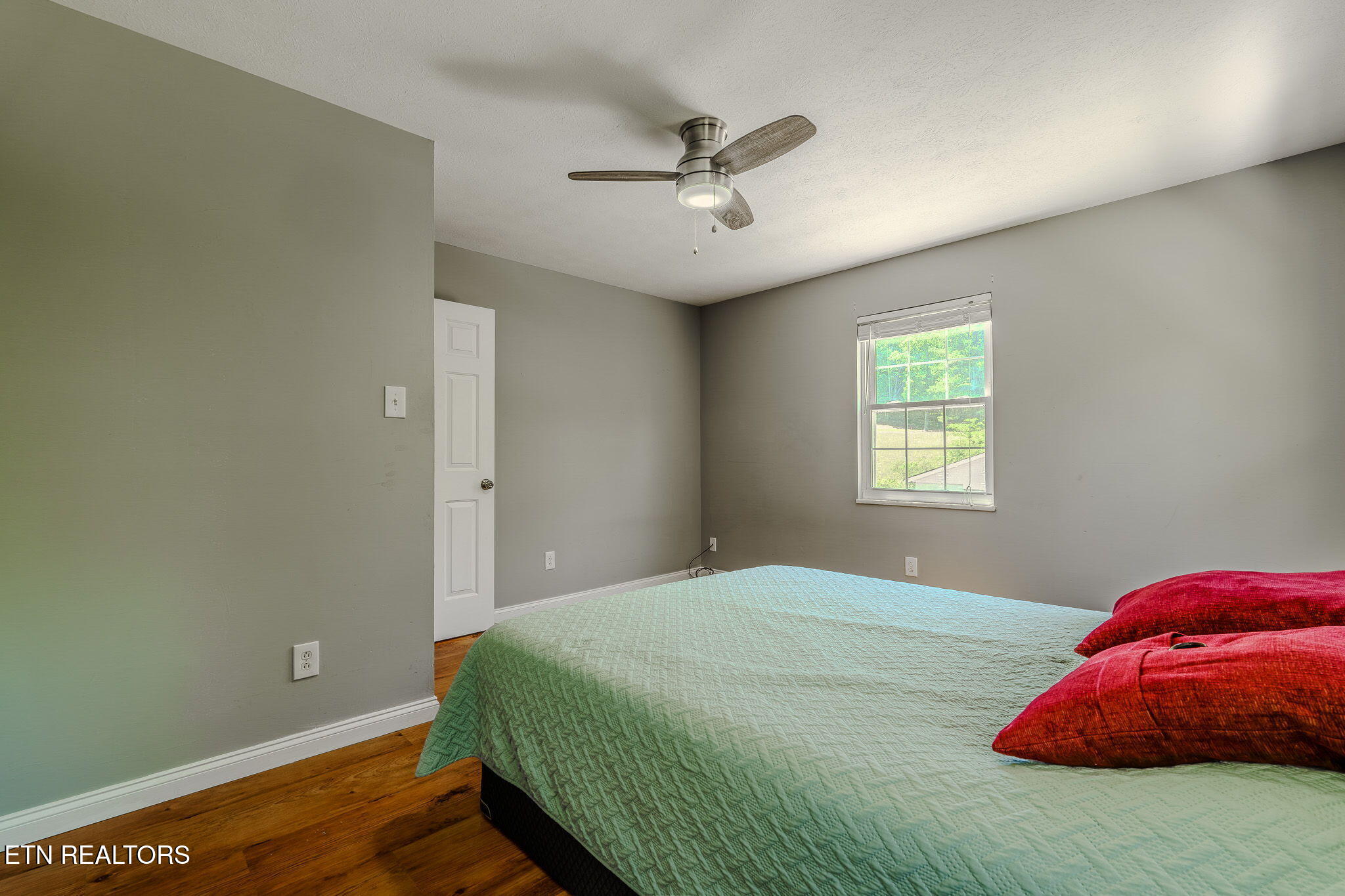 8544 Pedigo Road Powell, TN 37849 - Photo 16 of 35 19-web-or-mls-_DSC8625-HDR