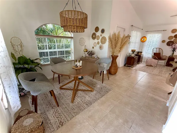 a view of a livingroom and dining room