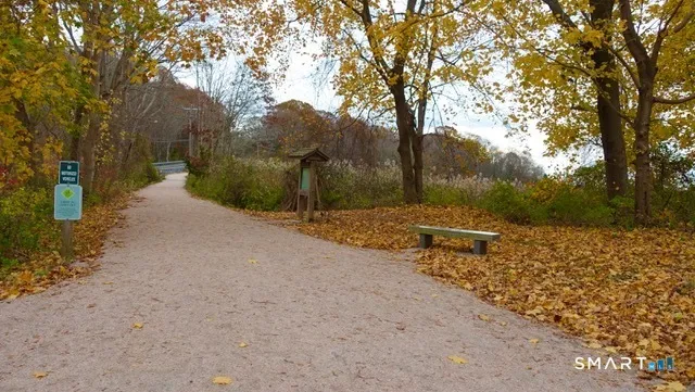 $2,600,000 | 137 Liberty Street, Madison, CT 06443