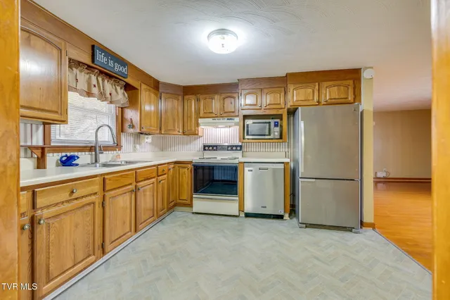 $215,000 | 165 Astor Drive, Gate City, VA 24251