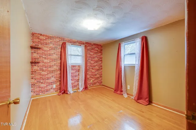 $215,000 | 165 Astor Drive, Gate City, VA 24251