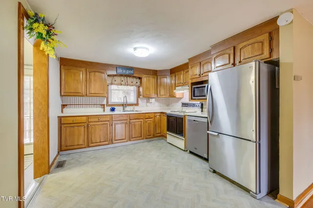 $215,000 | 165 Astor Drive, Gate City, VA 24251